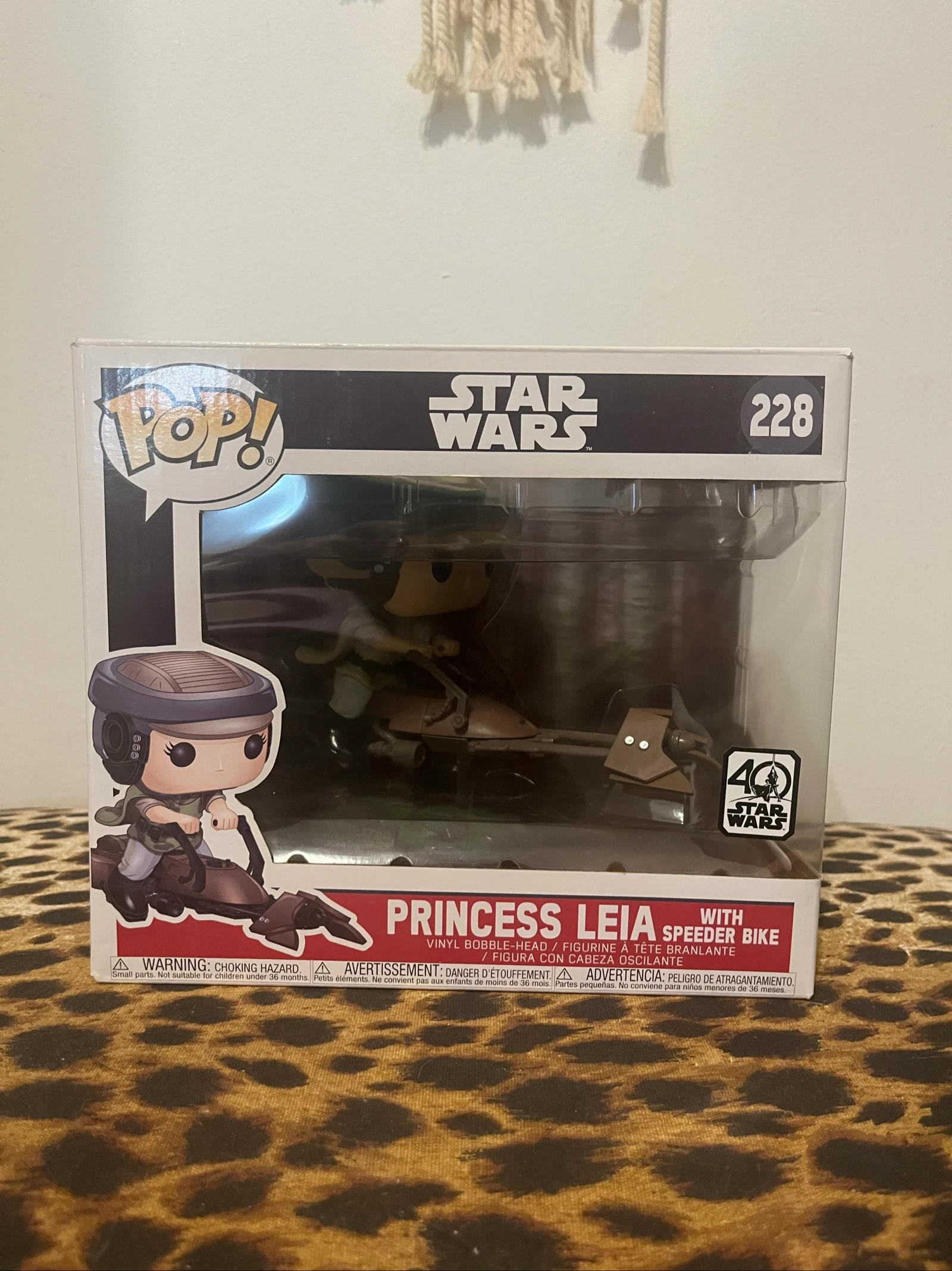 Funko Pop Star Wars Princess Leia with Speeder Bike
